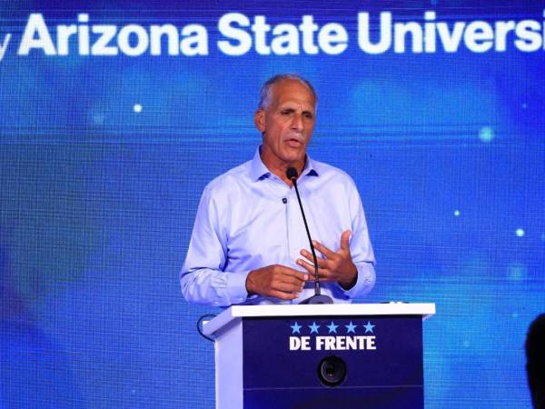Participación del candidato del partido nacional, Nasry Asfura en el conversatorio De Frente de la USAP.