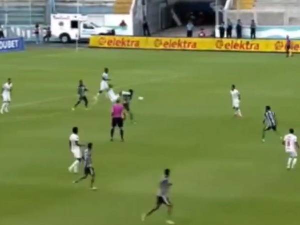 Polémica: La roja perdonada a jugador del Olimpia ante Juticalpa FC