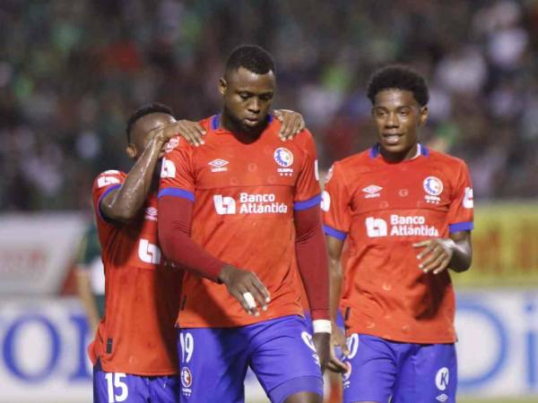 Yustin Arboleda fue el anotador del segundo gol del Olimpia ante Marathón en la final de ida del Apertura 2025.
