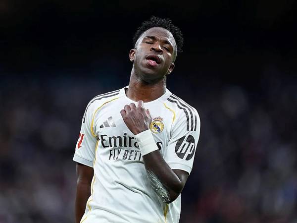 Vinicius se harta del Real Madrid y anuncia a su entorno que se quiere marchar tras lo que vivió contra el Levante.