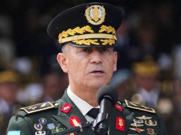 El general Valerio Ardón confirmó un despliegue especial de tropas en los alrededores del Congreso Nacional.