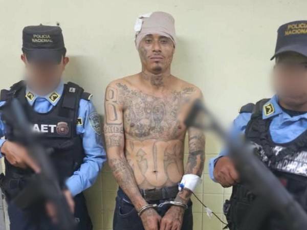 El detenido fue identificado como Oliver Alexander Hawkings Omier, de 36 años.