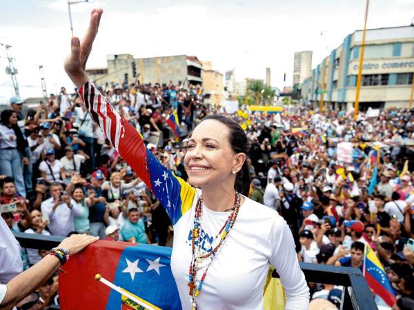 María Corina Machado es una mujer venezolana que ha entregado gran parte de su vida a la lucha en paz y con las armas de la democracia.
