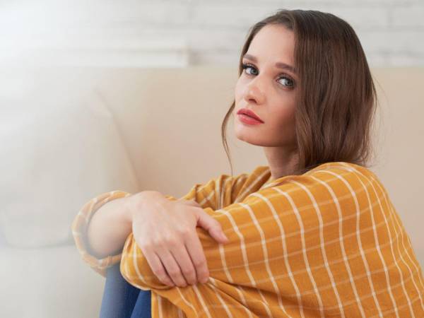 Los días tristes no se resuelven con cinco pasos. Pero a veces una cosa pequeña es suficiente para que el día pese un poco menos. Y eso ya importa.