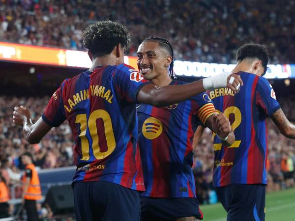 Barcelona y Rayo Vallecano cerraron con las acciones de la jornada 3 de la Liga Española.