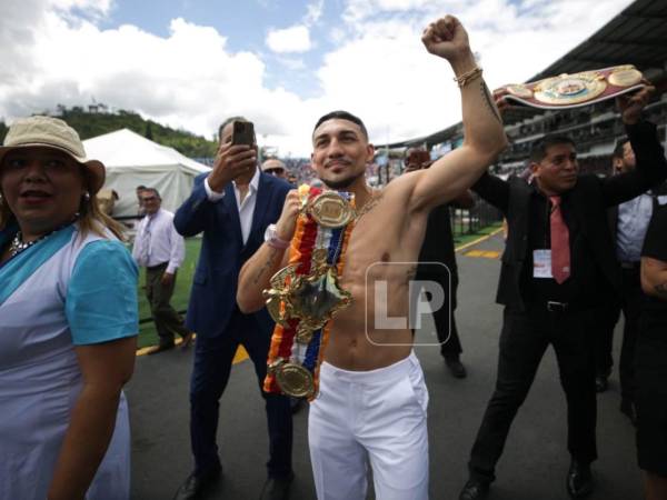 Teófimo López se une a los desfiles patrios en Tegucigalpa: así fue su llegada
