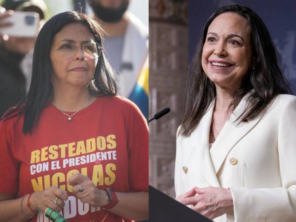 Combo de fotografías de archivo que muestran a la vicepresidenta ejecutiva de Venezuela, Delcy Rodriguez (i), y a la líder opositora venezolana María Corina Machado.