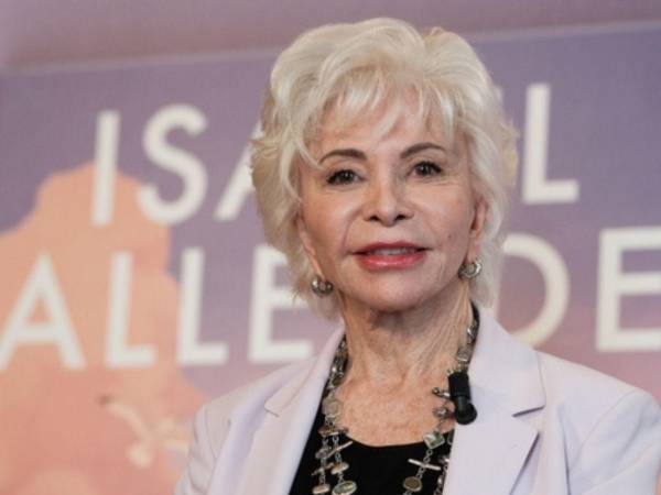 Isabel Allende.