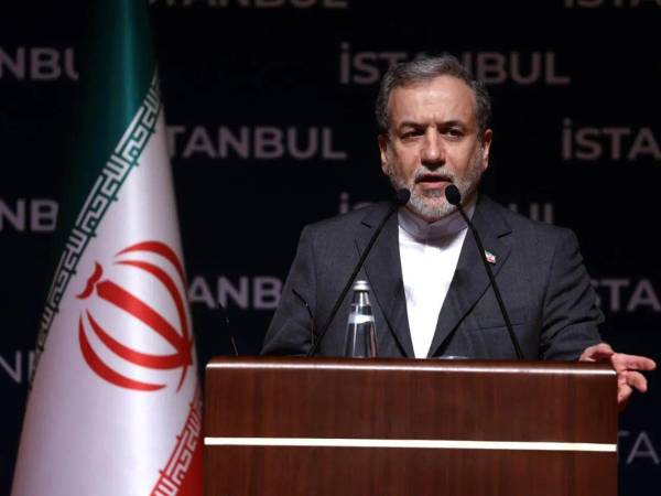 Abás Araqchí, el ministro de Exteriores iraní.