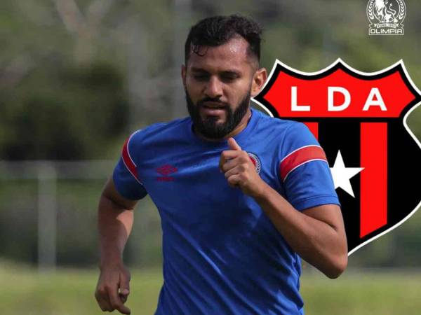 Alajuelense mantiene su interés para quedarse con el fichaje de Jorge Álvarez.
