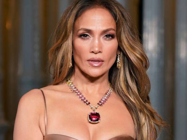 Según <i>Daily Mail</i>, la artista habría residido en la mansión de Beverly Hills mientras realizaba renovaciones en su nuevo hogar.