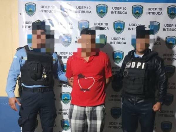 La Policía Nacional confirmó que Osman Hernández fue detenido en flagrancia y será acusado del delito de femicidio.