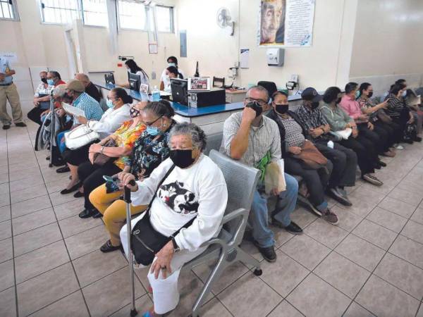 Jubilados y pensionados del IHSS recibirán en julio los pagos atrasados correspondientes a seis meses, según informó la institución.