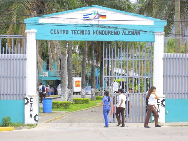 La eliminación de dos estructuras administrativas han afectado la operatividad del instituto, al punto de dificultar la gestión interna y comprometer la prestación de algunos servicios
