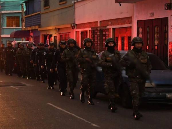Guatemala reforzaría combate al narcotráfico con apoyo de EE. UU..