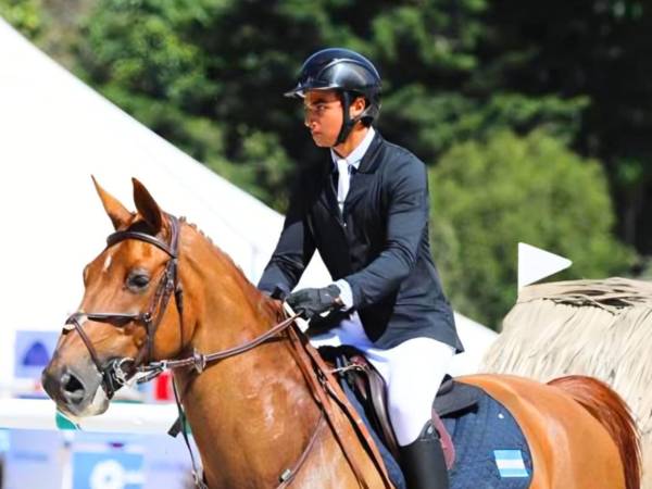 Emilio Medina es un jinete formado en el<b> Club Ecuestre Hacienda Tara.</b>