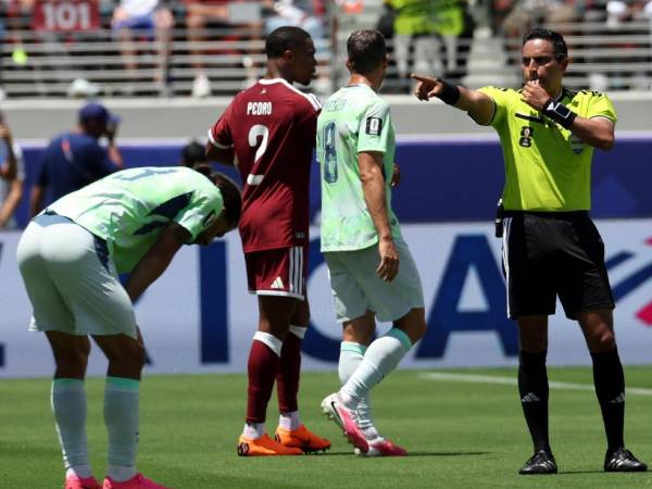 Qatar y Suiza se enfrentaron en el primer duelo de este sábado 13 de junio.