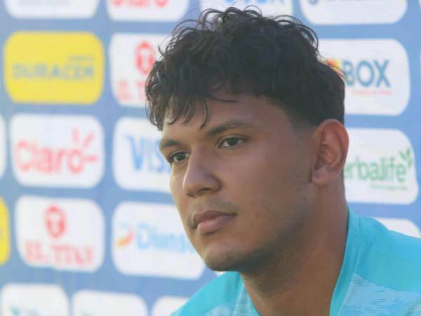 Luis Vega en conferencia de prensa previo al juego ante Juticalpa el fin de semana.