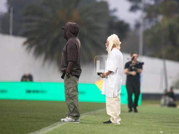 El Loco de la Selva siempre imponiendo su estilo en los juegos de creadores de contenido.