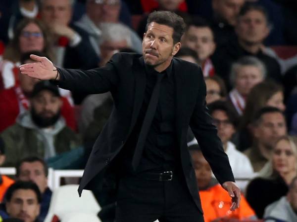 Diego Simeone se quedó fuera de la Champions League ante el Arsenal.