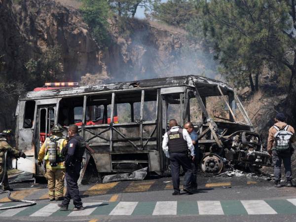 Jalisco vivió una violenta jornada por la muerte en un operativo militar del capo Nemesio Oseguera Cervantes, alias El Mencho, líder del cártel Jalisco Nueva Generación.