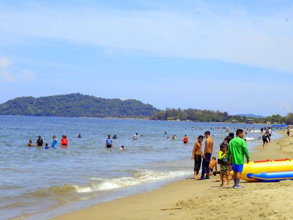 Los destinos de sol y playa pasan a una segunda opción durante el Feriado Morazánico, autoridades de turismo aseguran que los hondureños prefieren el turismo de aventura y naturaleza.