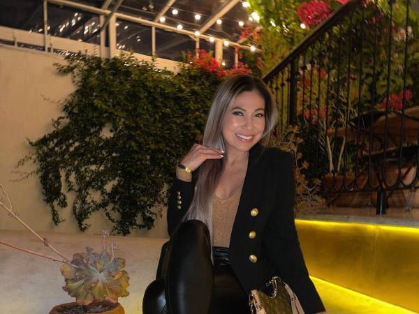 Farah Delcid, hondureña exitosa en Los Ángeles, California.