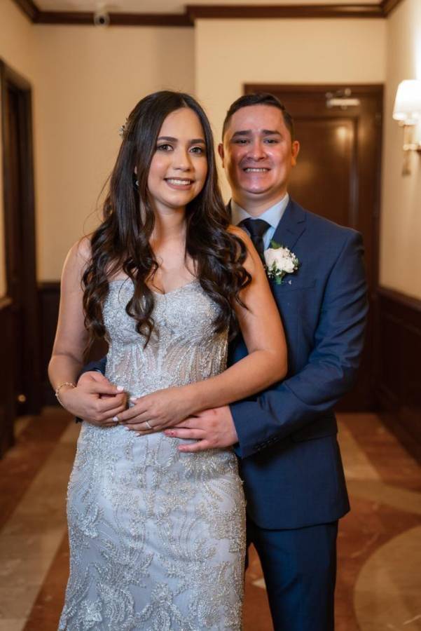 Entre el júbilo y el amor se celebra la boda Cubero Zúniga en SPS