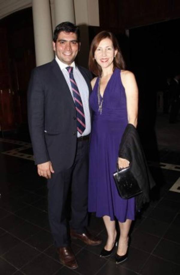 Rolando Kattán y Lorenza Durón.