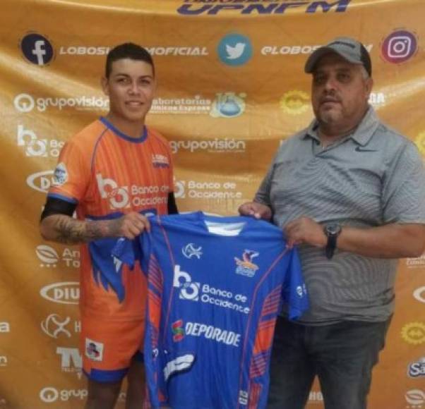 Kenneth Ulloa: Mediocampista hondureño que fue anunciado como nuevo fichaje de la UPN, llega proveniente del Juticalpa en la Liga de Ascenso.
