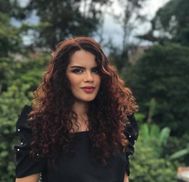 Yaneth Casalegno, la primera policía en competir en el Miss Mundo Honduras