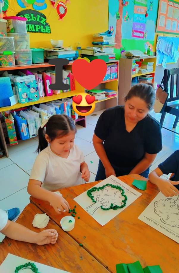 “Amor de mami te amo princesa hermosa estoy muy orgullosa de ti mi niña ❤️”, decía su última publicación en Facebook.