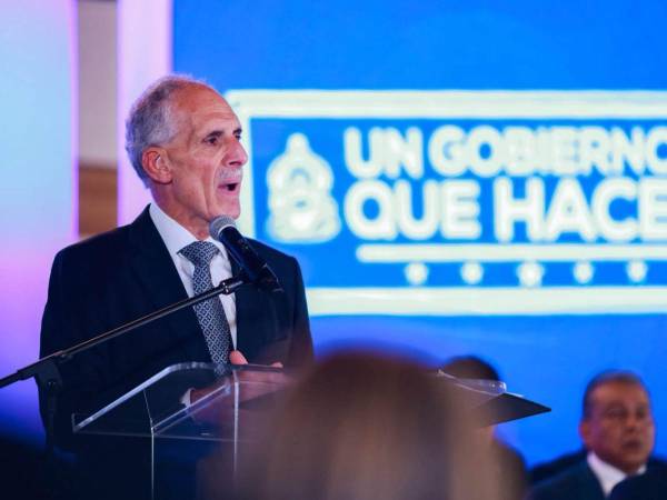Fotografía a Nasry Asfura dando su discurso a 183 días de gestión el 31 de julio de 2026.