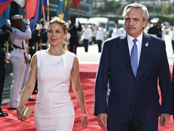 El expresidente de Argentina enfrenta una denuncia por violencia de género interpuesta por su expareja Fabiola Yáñez.