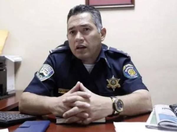 El Ministerio Público acusa al exoficial de la Policía, Mario Mejía Vargas, por el delito de lavado de activos. Las autoridades aducen que el exfuncionario no pudo justificar el origen lícito de más de 5.4 millones de lempiras.