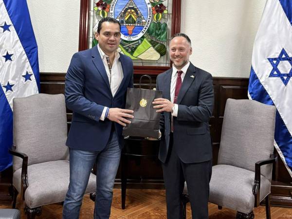 El presidente del Congreso Nacional dialogó con el embajador Nadav Goren sobre fortalecer vínculos parlamentarios y cooperación bilateral.