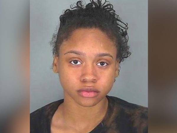 Zaria Aiyanna Owens fue hallada culpable de disparar contra Tyquirez Rashad Sims durante una discusión en un complejo de apartamentos de Spartanburg.