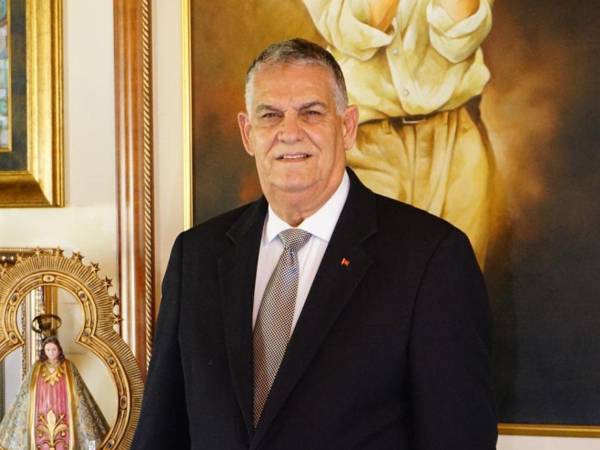 El Doctorado Honoris Causa a Juan Antonio Bendeck será otorgado en el marco del 40 aniversario de la Universidad Tecnológica de Honduras.
