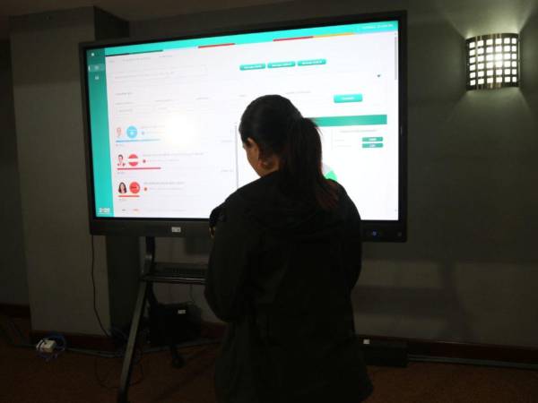 Más de una semana después de las elecciones, el Consejo Nacional Electoral (CNE) aún no ha difundido los resultados finales.