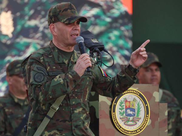 Fotografía de archivo del ministro de Defensa de Venezuela, Vladimir Padrino López.