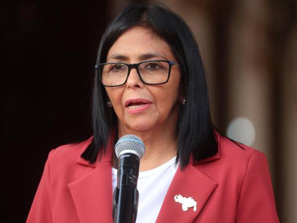 Fotografía de archivo de la presidenta encargada de Venezuela, Delcy Rodríguez.