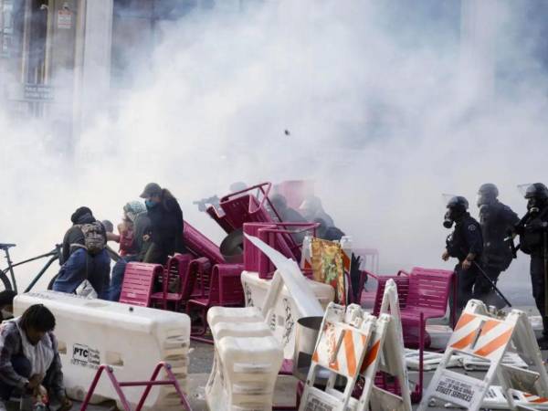 Las acusaciones de ahora reflejan la polémica que hubo por las protestas contra las redadas de ICE en Minnesota.
