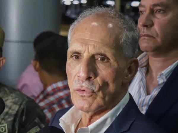 Nasry Asfura realizó el anuncio durante su regreso a Honduras tras su gira por Europa y Panamá.