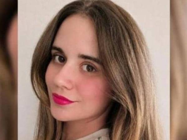 El fallecimiento de la periodista venezolana Melissa De Sousa ha sido confirmado por el diario El Universal, medio de comunicación para el cual laboraba, luego de que permaneciera varios días desaparecida tras los terremotos que sacudieron el país el pasado 24 de junio de 2026.