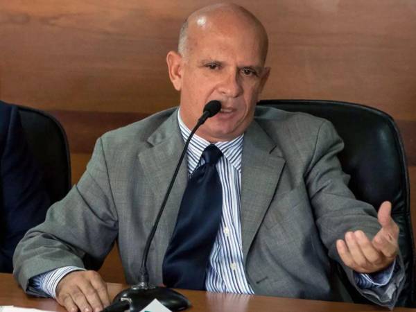 Carvajal fue jefe de la inteligencia militar de Venezuela de 2004 a 2011.