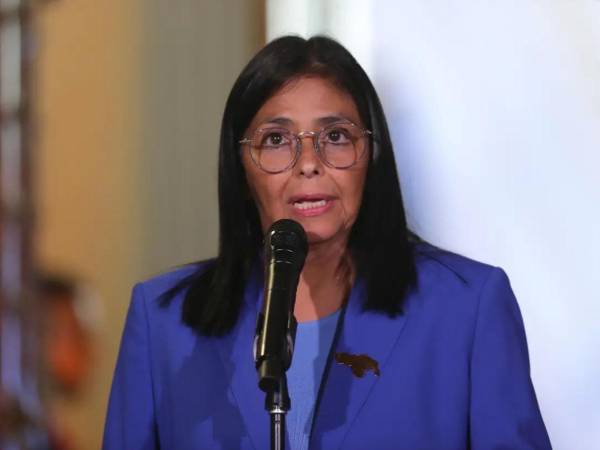 Delcy Rodríguez juró como presidenta encargada de Venezuela luego de que Estados Unidos capturó al presidente Nicolás Maduro durante un operativo en Caracas en enero pasado.