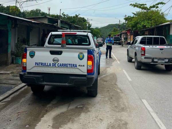 El conductor del automóvil involucrado se habría dado a la fuga después del accidente ocurrido en la tercera avenida del barrio El Chaparro.