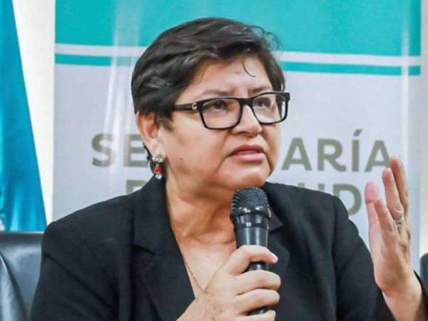 Paredes no hizo referencia a su situación personal: la asignación de una plaza como médico general de guardia en el hospital San Lorenzo, Valle, con un salario de 105,000 lempiras.