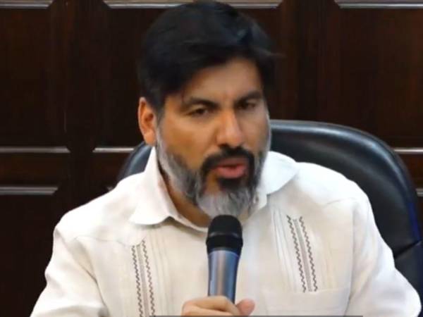 Comparecencia de Johel Zelaya ante la comisión especial de juicio político nombrada por el Congreso Nacional.