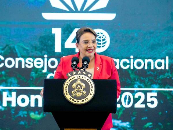 Participación de la presidenta Xiomara Castro durante la inauguración de la 140 Asamblea del Consejo Internacional del Café de la OIC en San Pedro Sula.